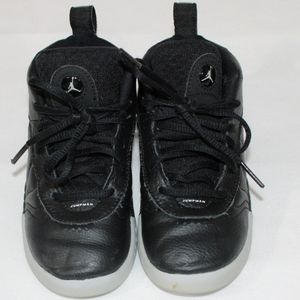 AIR JORDANS Jumpman Sneakerd